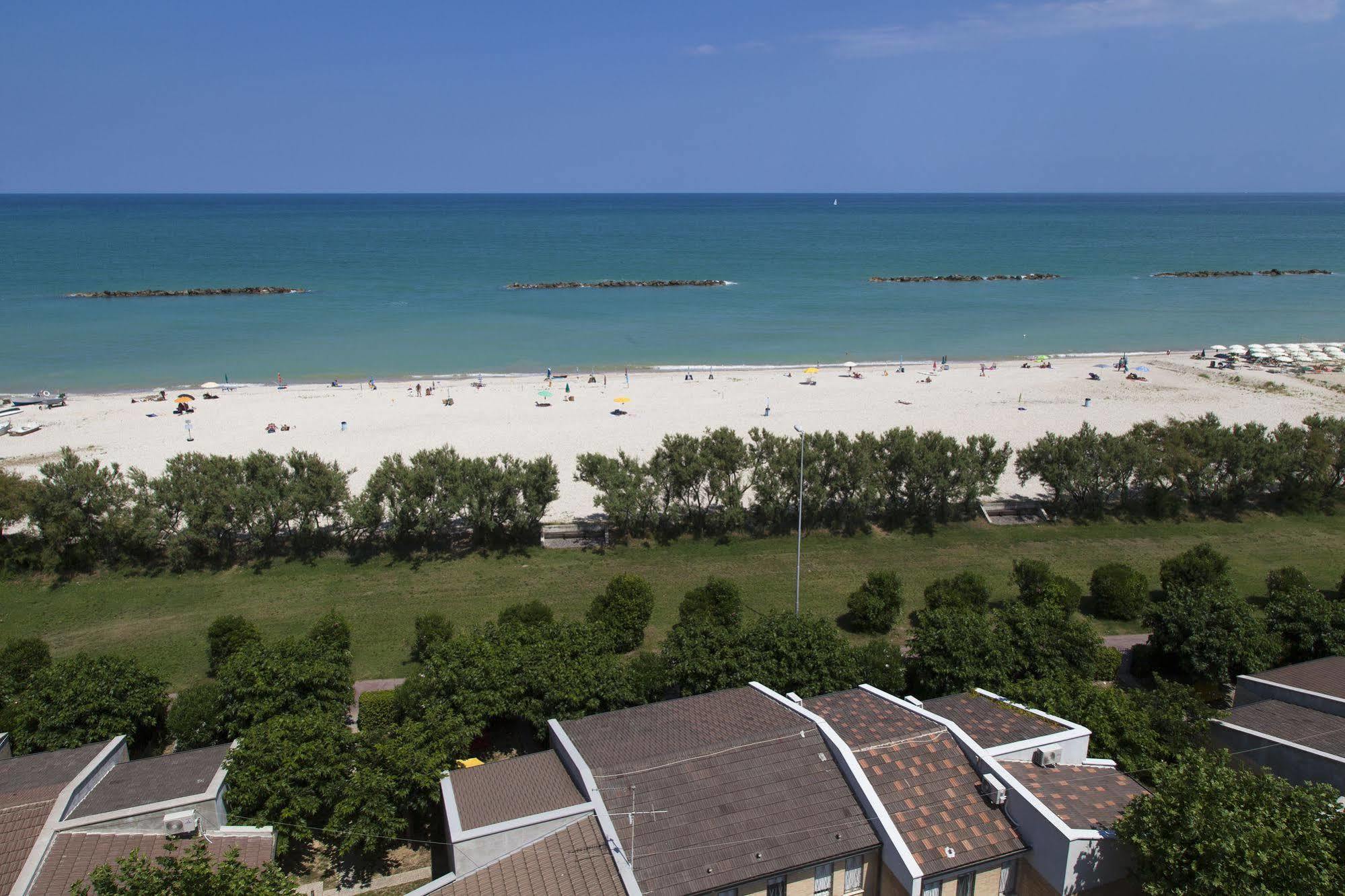 Residence Casabianca Porto San Giorgio Kültér fotó